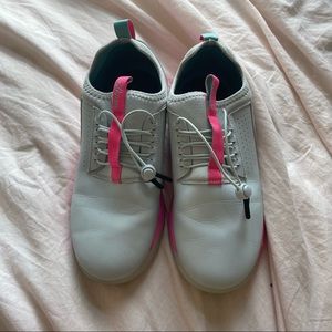 Electron rose clove nursing shoes